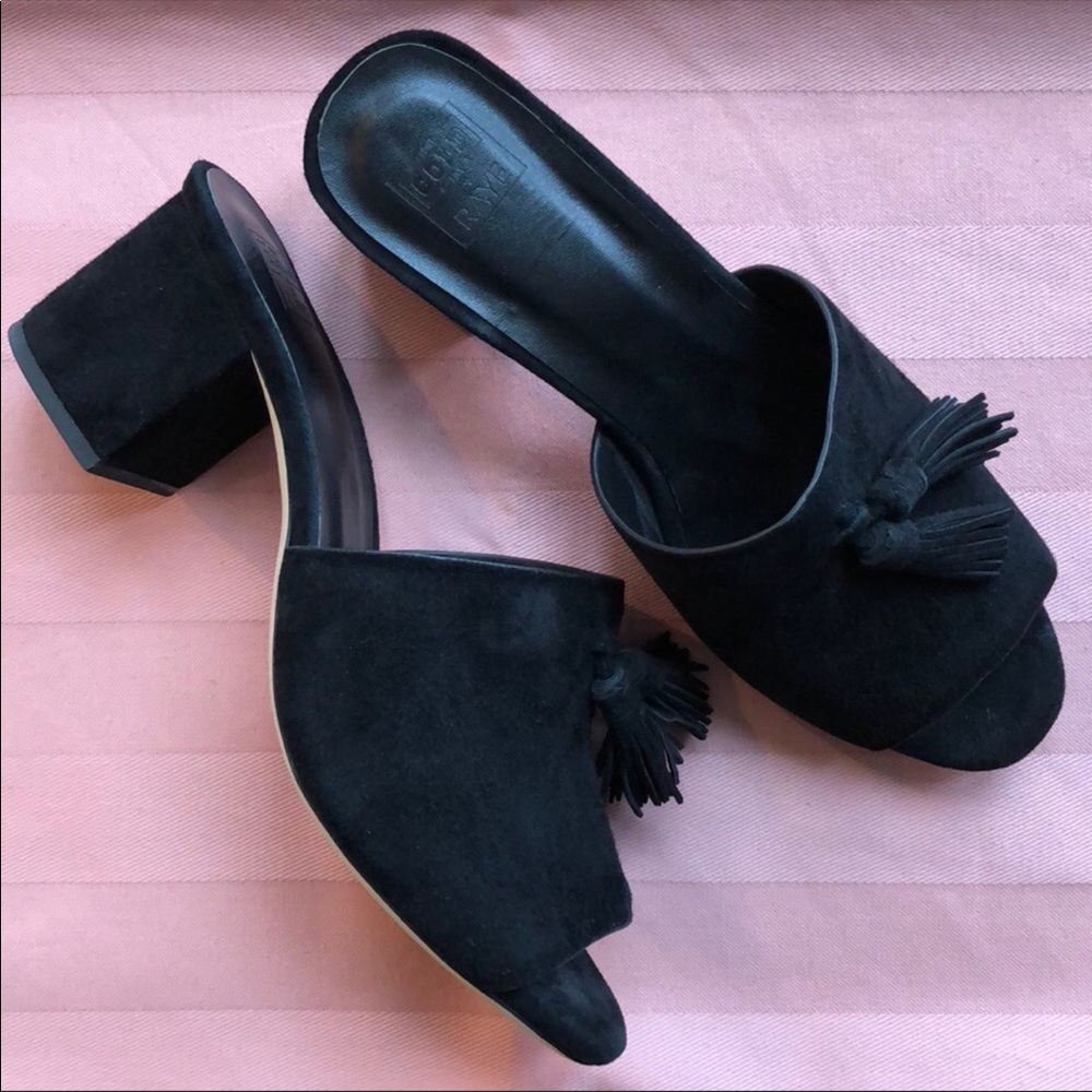 Stone cold fox x Raye the Label tassel slides!